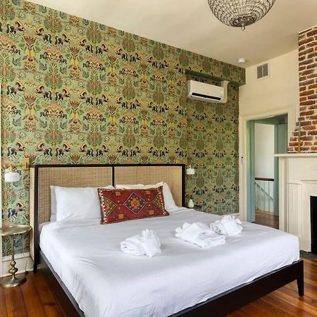 The Ashley Veranda King Suite With Breakfast Чарлстон Екстер'єр фото