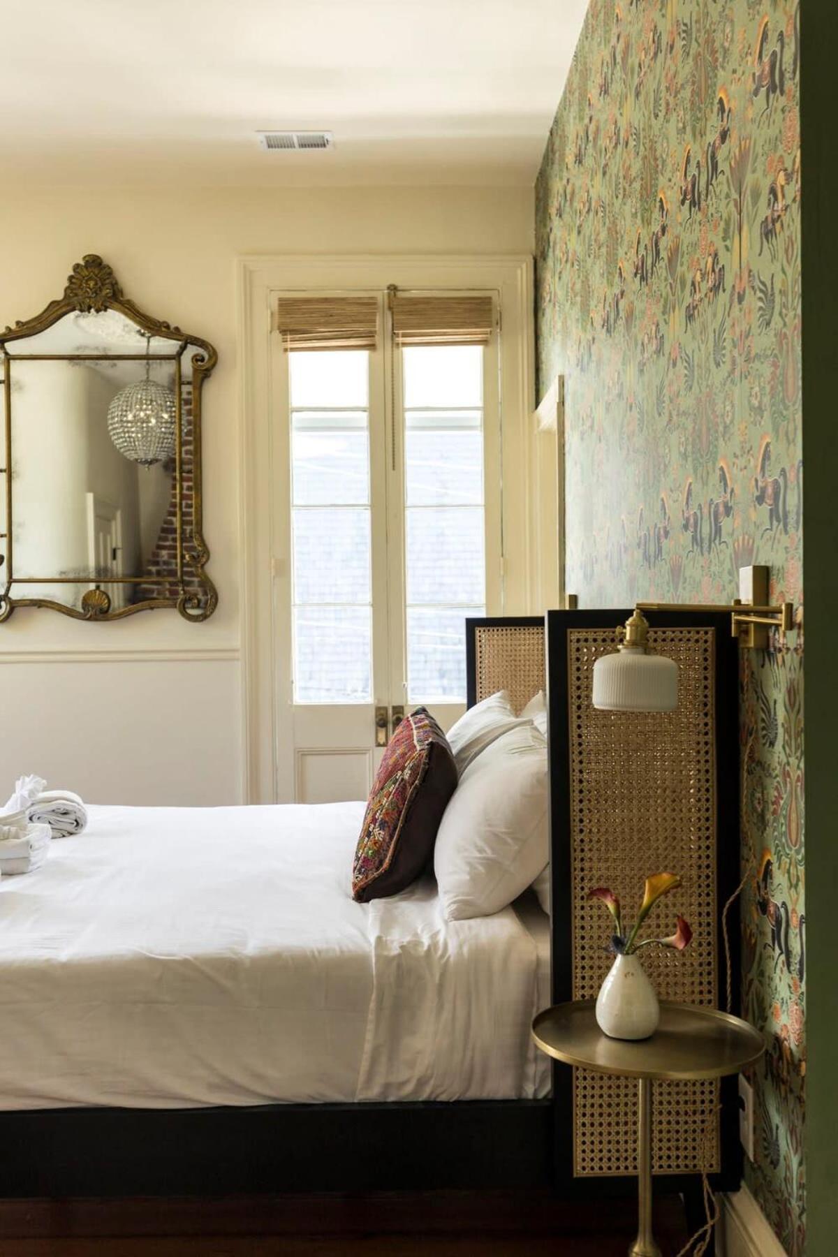 The Ashley Veranda King Suite With Breakfast Чарлстон Екстер'єр фото